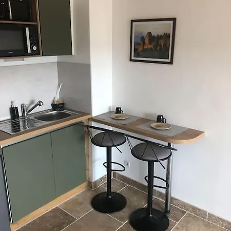 Appartamento Studio Avec Parking Vue Sur La Cité De Carcassonne
